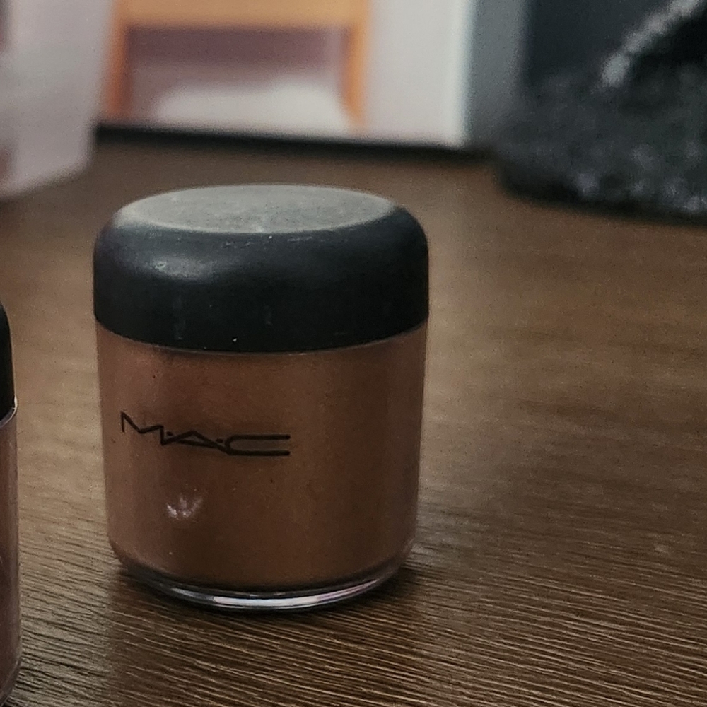 RARE MAC Pigment Cocomotion - Picture 5 of 5